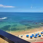 Pequeno e Completo na Orla